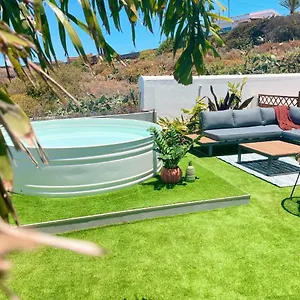  Сasa de vacaciones Casa Con Piscina Y Jardín Con Vistas Al Mar España